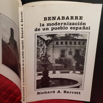 Benabarre, la modernización de un pueblo español, Richard A. Barrett.