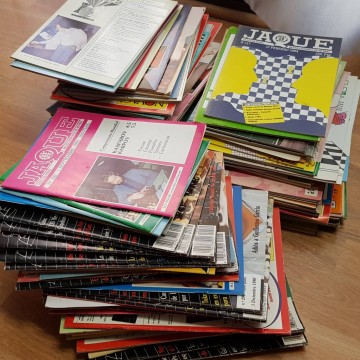 Lote 147 revistas Jaque: revista española de ajedrez.
