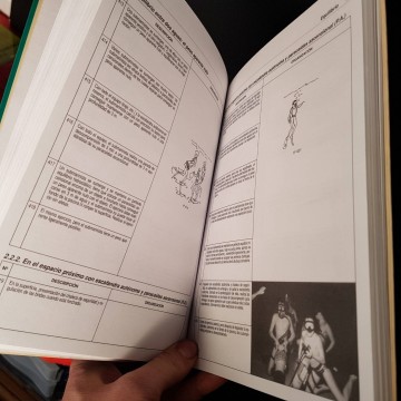 1000 ejercicios y juegos de buceo y actividades subacuáticas, Jean-Pierre Malamas.