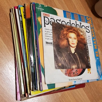 Lote 21 vinilos música española años 60-70.