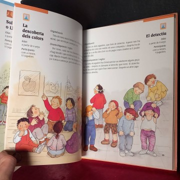 Els 100 millors jocs infantils, Eulàlia Pérez i Maria Rius.