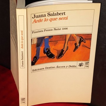 Arde lo que será, Juana Salabert.