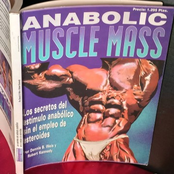Anabolic muscle mass, Dennis B. Weis y Robert Kennedy.