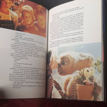 E.T. el extra terrestre.