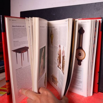 Enciclopedia de antigüedades, Judith Miller.