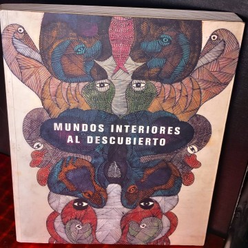 Mundos interiores al descubierto.