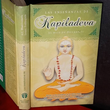 Las enseñanzas de Kapiladeva, el hijo de Devahuti.