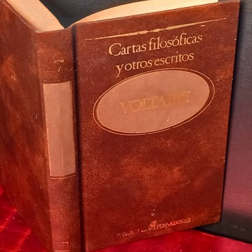 Cartas filosóficas y otros escritos, Voltaire.