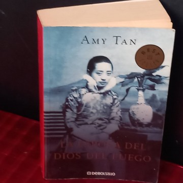 La esposa del dios del fuego, Amy Tan.