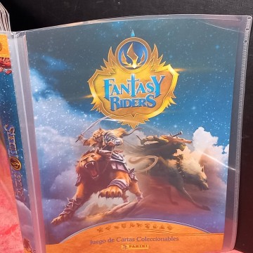Álbum de cartas Fantasy Riders