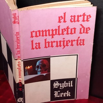 El arte completo de la brujería, Sybil Leek.