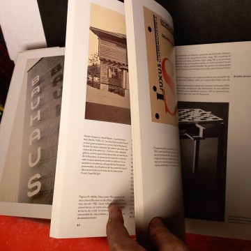 Bauhaus, Magdalena Droste.
