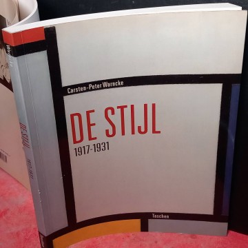 De Stijl, Carsten-Peter Warncke.