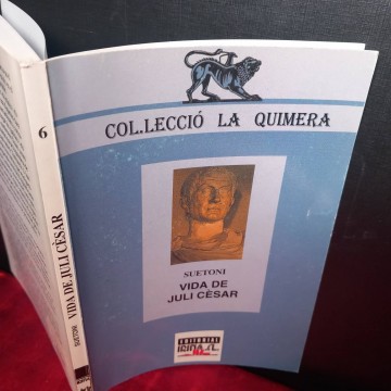 Vida de Juli Cèsar, Suetoni.