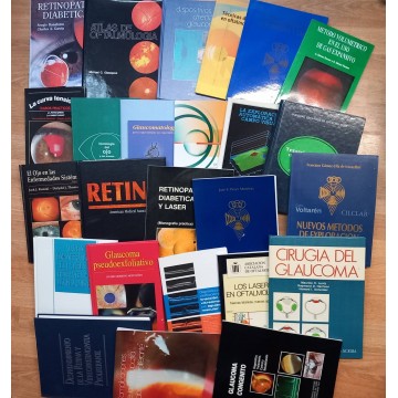 Lote 25 libros de oftalmología.
