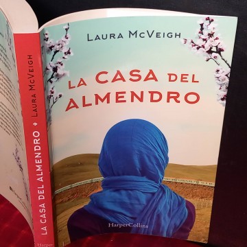 La casa del almendro, Laura McVeigh.