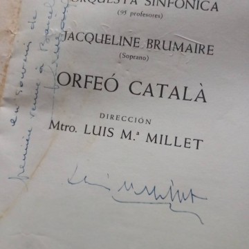 Lote 45 folletos de música clásica con autógrafos.