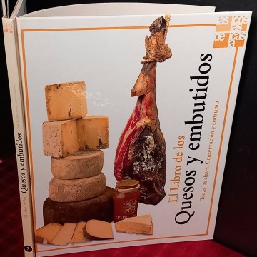 El libro de los quesos y embutidos.