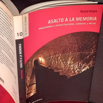 Asalto a la memoria, Ricard Vinyes.