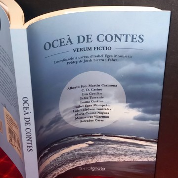 Oceà de contes (firmat).