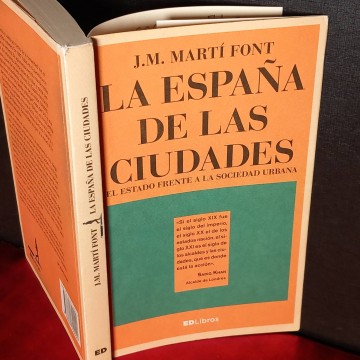 La España de las ciudades, J.M. Martí Font.