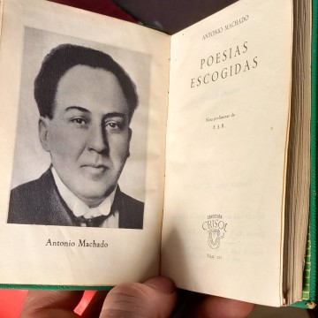 Antonio Machado poesías escogidas.
