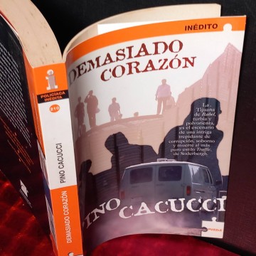 Demasiado corazón, Pino Cacucci.