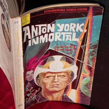 Anton York, inmortal, Eando Binder.