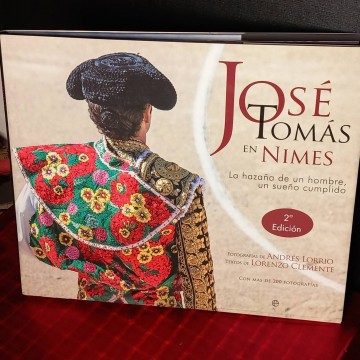 José Tomás en Nimes, Andrés Lorrio, Lorenzo Clemente.