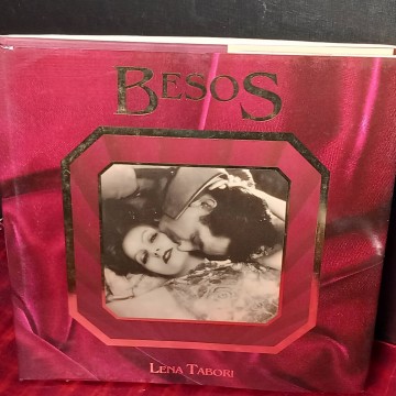 Besos, Lena Tabori.