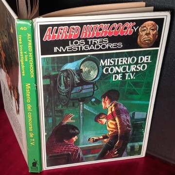 Alfred Hitchcock y los tres investigadores 40, Misterio del concurso de T.V.