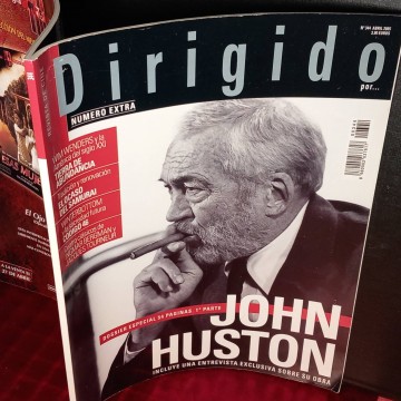 Dirigido por 344, John Huston.