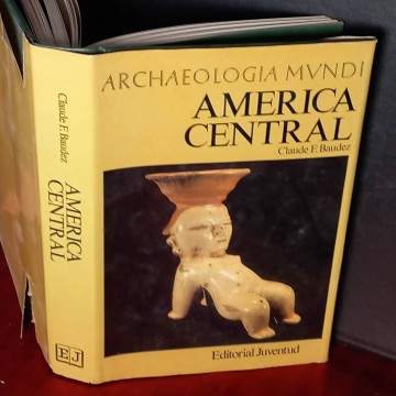 Arqueología de América Central, Claude F. Baudez.