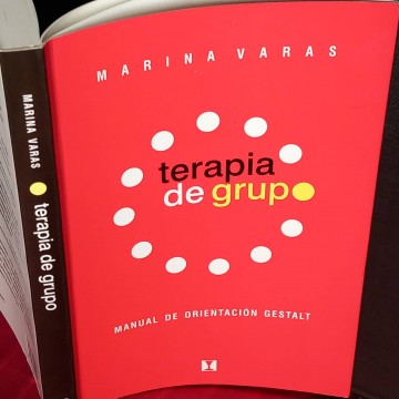 Terapia de grupo, manual de orientación gestalt, Marina Varas.