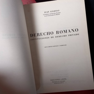 Derecho romano, instituciones de derecho privado.