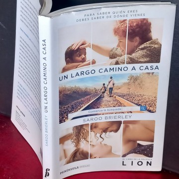 Un largo camino a casa, Saroo Brierley.