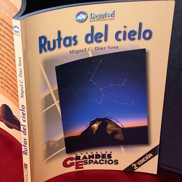 Rutas del cielo, Miguel C. Díaz Sosa.