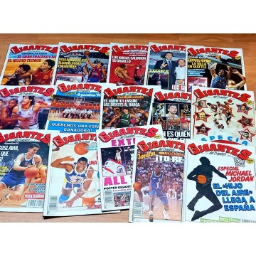 Lote 15 revistas Gigantes del basket.