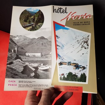 Guía turística hotel Nuria años 60