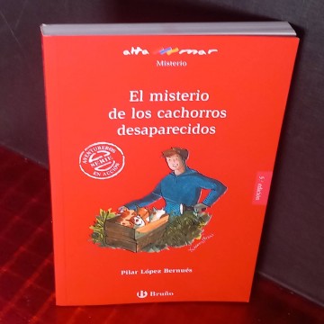 El misterio de los cachorros desaparecidos, Pilar López Bernués.