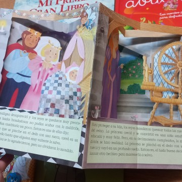 Lote cinco libros infantiles.