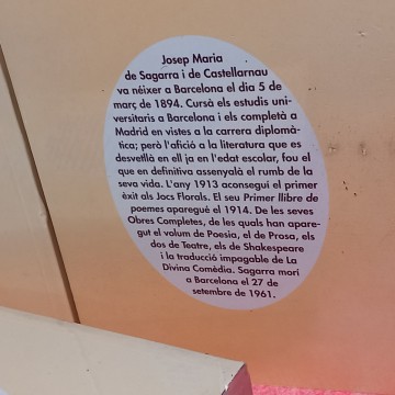 Mercat del llibre d'oportunitat en catala llibreria barcelona llibres