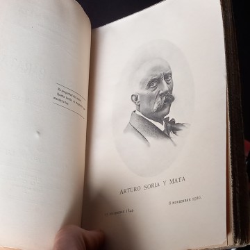 FILOSOFÍA BARATA, ARTURO SORIA Y MATA.