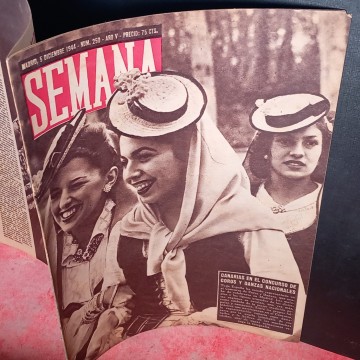 REVISTA SEMANA 250, 5 DICIEMBRE 1944