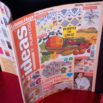 REVISTA IDEAS Y PUNTOS 71