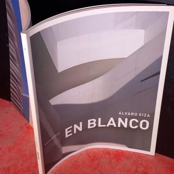 REVISTA EN BLANCO 1 ÁLVARO SIZA.