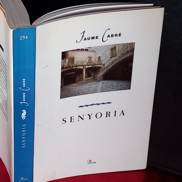 LLIBRERIA BARCELONA LLIBRES D'OCASIÓ A UN EURO LLIBRERIA