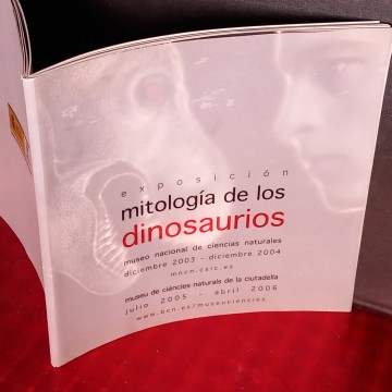 MITOLOGÍA DE LOS DINOSAURIOS.