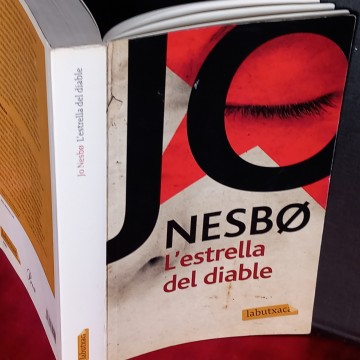 L'ESTRELLA DEL DIABLE, JO NESBO.