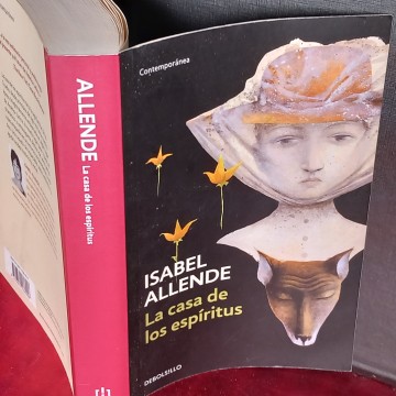 LA CASA DE LOS ESPÍRITUS, ISABEL ALLENDE.